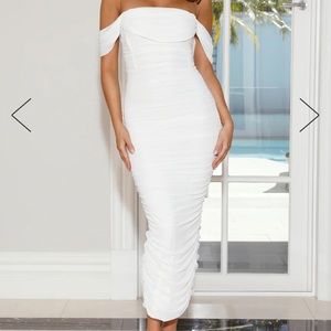 HELLO MOLLY WHITE RUCHED ENGAGEMENT DRESS! OFF THE SHOULDER! WORN ONCE